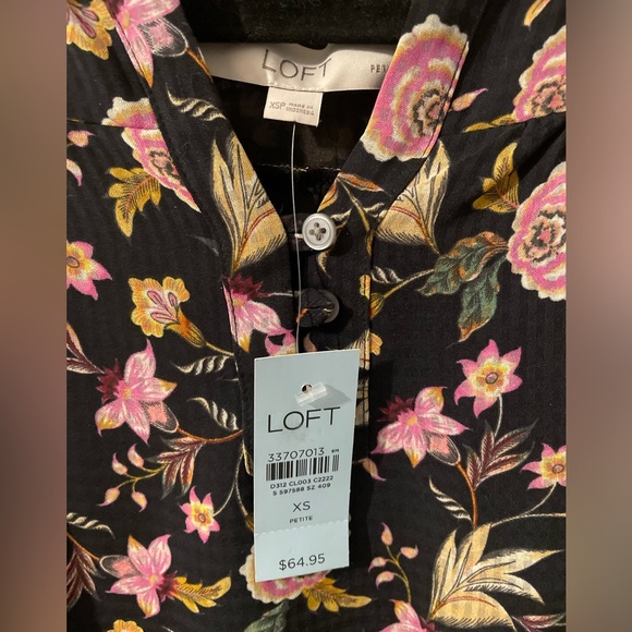 Brand New LOFT blouse - Picture 3 of 8